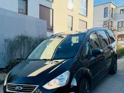 Schwarz Gebraucht 2015 Ford Galaxy Van / Kleinbus | 10.000 € (Fairer Preis)