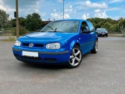 Blau Gebraucht 1999 VW Golf IV Coupé | 900 € (Fairer Preis)