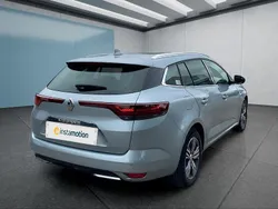 Grau Gebraucht 2020 Renault Mégane GrandTour Kombi | 15.399 € (Teuer)