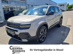 Stonegrey (metallic) Gebraucht 2023 Jeep Avenger Altitude SUV | 21.950 € (Fairer Preis)
