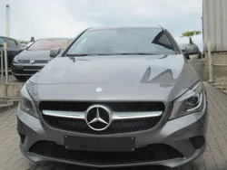 Grau Gebraucht 2014 Mercedes CLA180 Limousine | 14.490 € (Fairer Preis)
