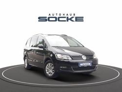 Deep black perleffekt Gebraucht 2019 VW Sharan Comfortline Van / Kleinbus | 29.485 € (Etwas zu teuer)