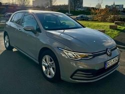 Grau Gebraucht 2020 VW Golf VIII Life Limousine | 18.400 € (Guter Preis)