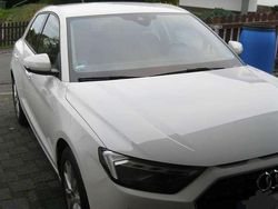 Weiß Gebraucht 2024 Audi A1 Sportback Advanced Kleinwagen | 24.990 € (Fairer Preis)