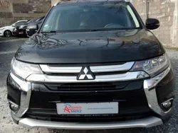 Schwarz Gebraucht 2017 Mitsubishi Outlander Diamant Edition SUV | 13.390 € (Guter Preis)