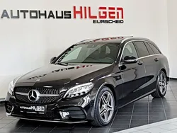 Schwarz Gebraucht 2019 Mercedes C220 AMG Limousine | 31.950 € (Etwas zu teuer)