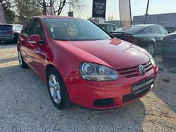 Rot Gebraucht 2005 VW Golf V Comfortline Kleinwagen | 3.890 € (Fairer Preis)