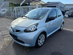 Blau Gebraucht 2006 Toyota Aygo Cool Kleinwagen | 3.290 € (Fairer Preis)