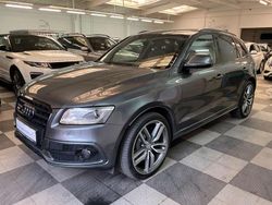 Grau Gebraucht 2016 Audi SQ5 Sport SUV | 30.850 € (Teuer)