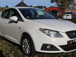 Weiß Gebraucht 2010 Seat Ibiza Stylance Limousine | 4.500 € (Etwas zu teuer)