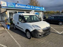 Weiß Gebraucht 2018 Opel Combo Edition Van / Kleinbus | 8.650 €