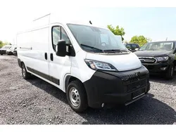 Neu 2024 Peugeot Boxer Van | 28.884 € (Guter Preis)