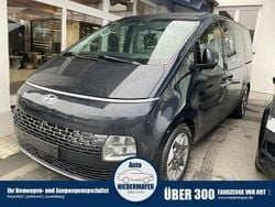 Moonlight blue / mic Gebraucht 2022 Hyundai Staria Premium Van | 37.995 € (Guter Preis)