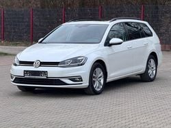 Weiß Gebraucht 2020 VW Golf VII Kombi | 12.900 € (Guter Preis)
