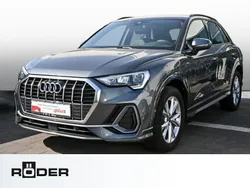 Grau Gebraucht 2024 Audi Q3 S-Line SUV | 39.990 € (Guter Preis)