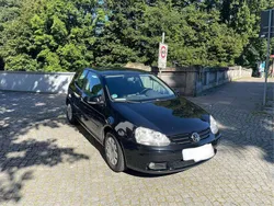 Schwarz Gebraucht 2006 VW Golf V Kleinwagen | 1.700 € (Guter Preis)