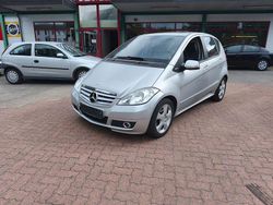 Silber Gebraucht 2009 Mercedes A180 Avantgarde Van / Kleinbus | 4.490 € (Fairer Preis)
