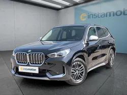 Schwarz Gebraucht 2023 BMW iX1 SUV | 42.699 € (Fairer Preis)