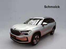 Brillantsilber met. Gebraucht 2024 Skoda Kodiaq Selection SUV | 43.790 € (Guter Preis)