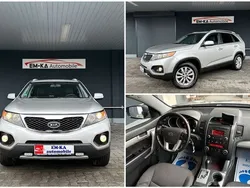 Silber Gebraucht 2011 Kia Sorento Attract SUV | 8.900 € (Fairer Preis)