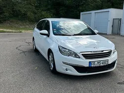 Weiß Gebraucht 2014 Peugeot 308 Kombi | 7.500 € (Teuer)