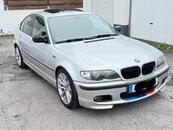 Silber Gebraucht 2023 BMW 325 M Sport Limousine | 4.900 €