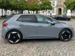 Grau Gebraucht 2021 VW ID.3 Pro Kleinwagen | 21.500 € (Fairer Preis)