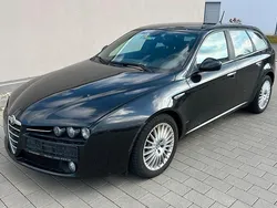 Schwarz Gebraucht 2010 Alfa Romeo 159 Kombi | 1.600 € (Superpreis)