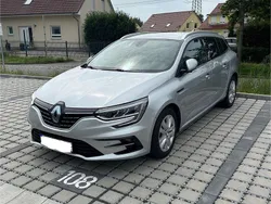 Silber Gebraucht 2022 Renault Mégane IV Intens Limousine | 17.800 € (Guter Preis)