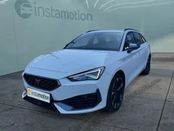 Weiß Gebraucht 2022 Cupra Leon Kombi | 26.149 € (Fairer Preis)
