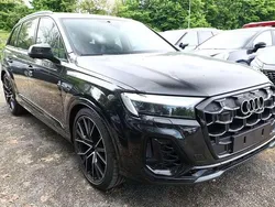 Schwarz Neu 2025 Audi SQ7 Sport SUV | 102.935 € (Guter Preis)