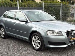 Grau Gebraucht 2009 Audi A3 Attraction Limousine | 11.200 €
