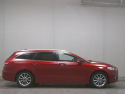 Rot Gebraucht 2020 Ford Mondeo Titanium Limousine | 9.680 € (Superpreis)