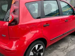 Rot Gebraucht 2010 Nissan Note Van / Kleinbus | 1.600 € (Etwas zu teuer)