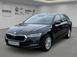 Schwarzmagic perleffekt Gebraucht 2024 Skoda Octavia Style Kombi | 33.970 € (Guter Preis)