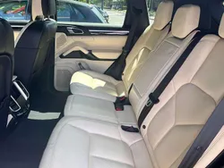 Schwarz Gebraucht 2017 Porsche Cayenne S Platinum Edition SUV | 33.900 €