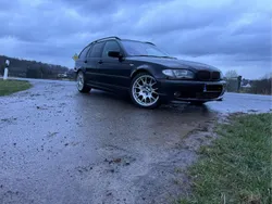 Schwarz Gebraucht 2002 BMW 325 Shadowline Kombi | 4.300 € (Etwas zu teuer)