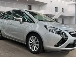 Silber Gebraucht 2015 Opel Zafira Tourer Style Van / Kleinbus | 11.950 € (Etwas zu teuer)