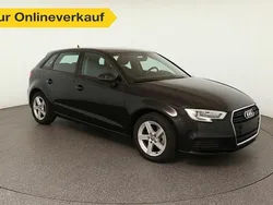 Brillantschwarz Gebraucht 2018 Audi A3 Comfort SUV | 18.560 € (Guter Preis)