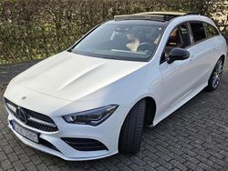 Weiß Gebraucht 2020 Mercedes CLA200 Shooting Brake AMG line Kombi | 31.000 € (Etwas zu teuer)