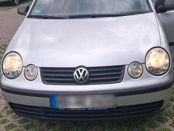 Silber Gebraucht 2005 VW Polo Basis Kleinwagen | 2.450 € (Fairer Preis)