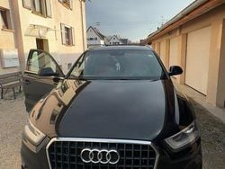 Schwarz Gebraucht 2012 Audi Q3 SUV | 13.000 € (Fairer Preis)