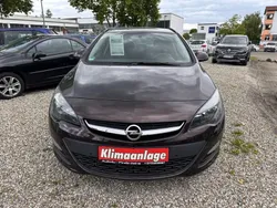 Braun Gebraucht 2013 Opel Astra Kombi | 4.500 € (Fairer Preis)