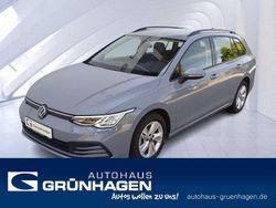 Mondsteingrau Gebraucht 2024 VW Golf VIII Life Kombi | 22.980 € (Fairer Preis)