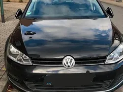 Schwarz Gebraucht 2016 VW Golf VII Allstar Limousine | 10.990 € (Guter Preis)