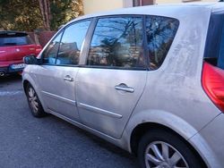 Grau Gebraucht 2006 Renault Scénic II Authentique Van / Kleinbus | 800 €