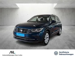 Blau Gebraucht 2022 VW Tiguan Life SUV | 23.140 € (Fairer Preis)