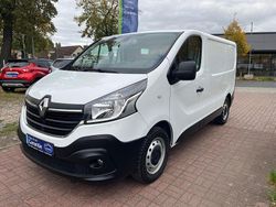 Weiß Gebraucht 2021 Renault Trafic Komfort Van / Kleinbus | 17.600 € (Guter Preis)