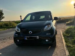 Schwarz Gebraucht 2017 Smart ForFour Kleinwagen | 9.000 € (Fairer Preis)