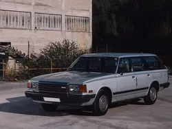 Silber Gebraucht 1986 Toyota Crown Kombi | 9.350 €